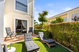 Coastal Charm Apartment