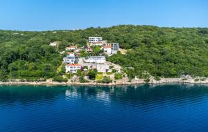 Apartment Nada sea view - Island of Krk