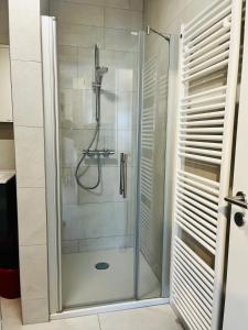 Cozy Cloche Nest - Studio