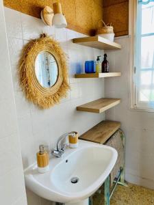 Maisons de vacances T3 vue mer 100m jardin : photos des chambres