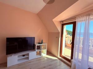 ViolaSuite in Varna South Bay by RV Apartments