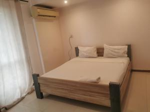 Lemon tree apartment