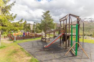 Collado, terraza con vistas y garaje - Arafita Apartamentos