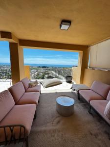 Bright apartment with breathtaking view