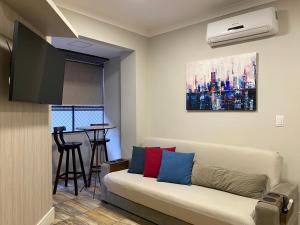 Apê coração BC 1 qto 4 pess 300m Praia Garagem Priv