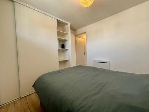 Appartement les pieds dans leau Saint Cyprien