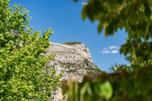 Appartements L-Eugenie - appt climatise vue montagne : photos des chambres