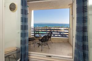 Apartment Beach Znjan