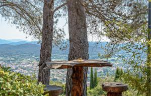 Maisons de vacances Amazing Home In Sollies-Ville : photos des chambres