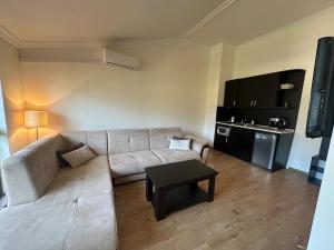 Top floor and mountain views