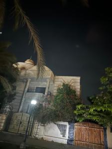 شقة فندقية بحمام سباحة الشيخ زايد بيفرلي هيلز