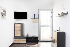 Nature Retreat with Ocean Views, Tamaimo