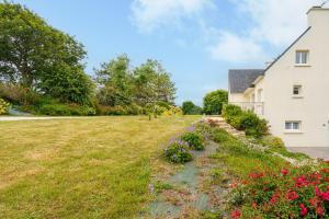 Maisons de vacances Ty Ma Breur - 5min de la Plage : photos des chambres
