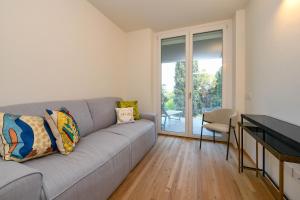 MGH - Lake & Love Apartment