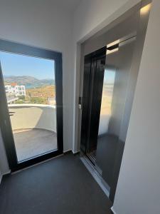 Luxury Penthouse in Ksamil