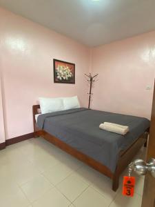 โพธิ์ทองริมทุ่ง Pothong Rimtung Hotel