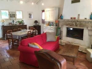 Maisons de vacances House with pool, Mouries Alpilles Provence 6 persons : photos des chambres