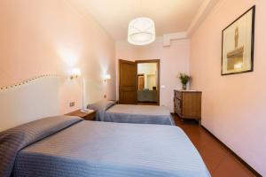 Apartments Florence- Ariento Bacco 3bdr San Lorenzo