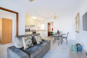 Notre Damme Apartment