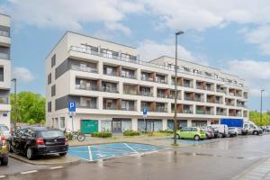 Klimatyczne Studio z Balkonem Warszawa by Noclegi Renters