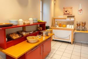 Hotels Hotel de Geneve et Restaurant , Faverges-Seythenex : photos des chambres