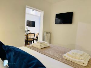 Annina guest house soggiorno vista mare