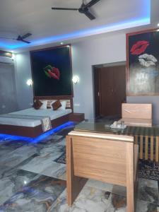 Eco Villa Resort !! Couple Friendly Eco Resort !!