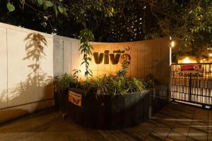 Cozy, Upscale 1 bhk Apt near BKC