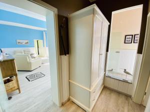 Berringer, Krabbe, direkt an der Promenade