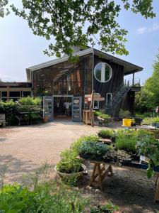 Plaats De Kleine Aarde