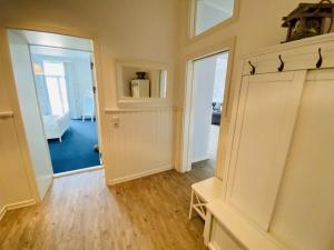 Berringer, Seestern, direkt an der Promenade