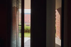 SCALA Apartments City Center & Parking by Downtown Apartments