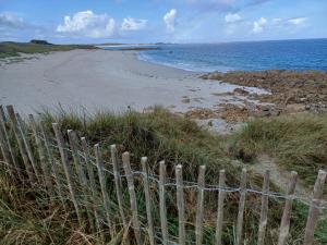 Maisons de vacances TY GAZEL - Charmante maison a 200m de la plage : photos des chambres