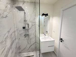 COZY Aparthotel - Luxury Studios # Brasov