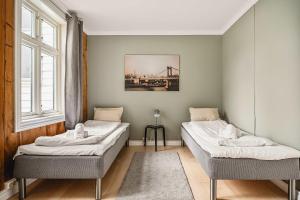 Dinbnb Homes I Idyllically Located 4-Bedroom Home