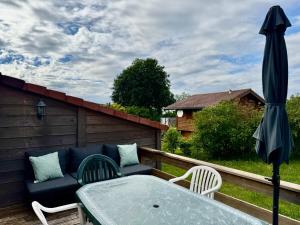 Chalets Chalet des Boutons d-Or, peaceful with terrace : photos des chambres