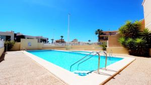 REF 11102 Bungalow al Borde del Agua