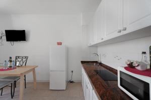 Apartamentos Playa Azul - 8