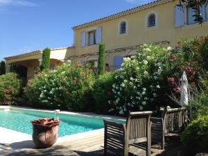 Villas beautiful 4 bedroom villa, pool, Luberon : photos des chambres