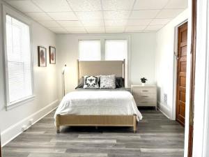 Cozy Lancaster Apartment Near Attractions