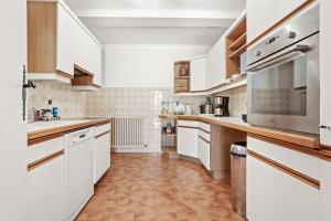 Appartement 80m² Dans Villa Piscine