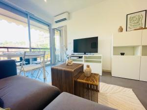 Appartements Magnifique Appartement, Piscine, Proche gare : photos des chambres