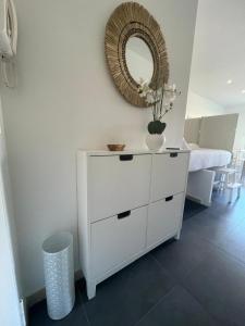 Magnifique Appartement, Piscine, Proche gare