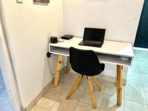 Casa Tradicional Remodelada en Envigado con Patio