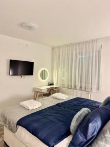 Natura Lux Holiday House with Pool and Jacuzzi