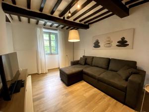 Saturnia Siria Holiday