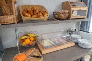 Hotels Contact Hotel O'Nice Saintes : photos des chambres