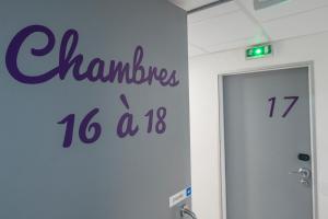 Hotels Contact Hotel O'Nice Saintes : photos des chambres