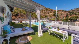 Villa Omairi Torrox by Ruralidays