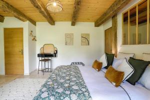 Maisons d'hotes Les Metairies d Arthur : photos des chambres
